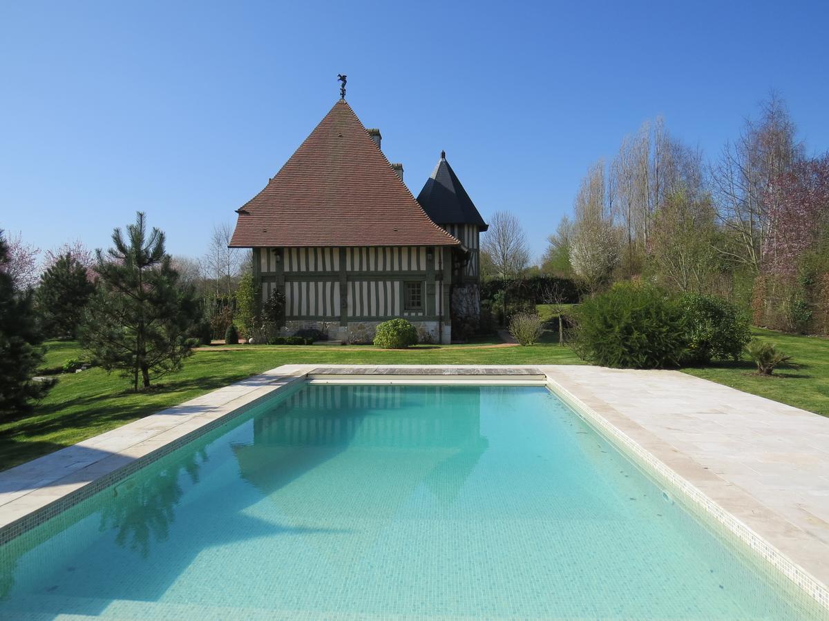 Manoir Des Douets Villa Beuvron-en-Auge Esterno foto